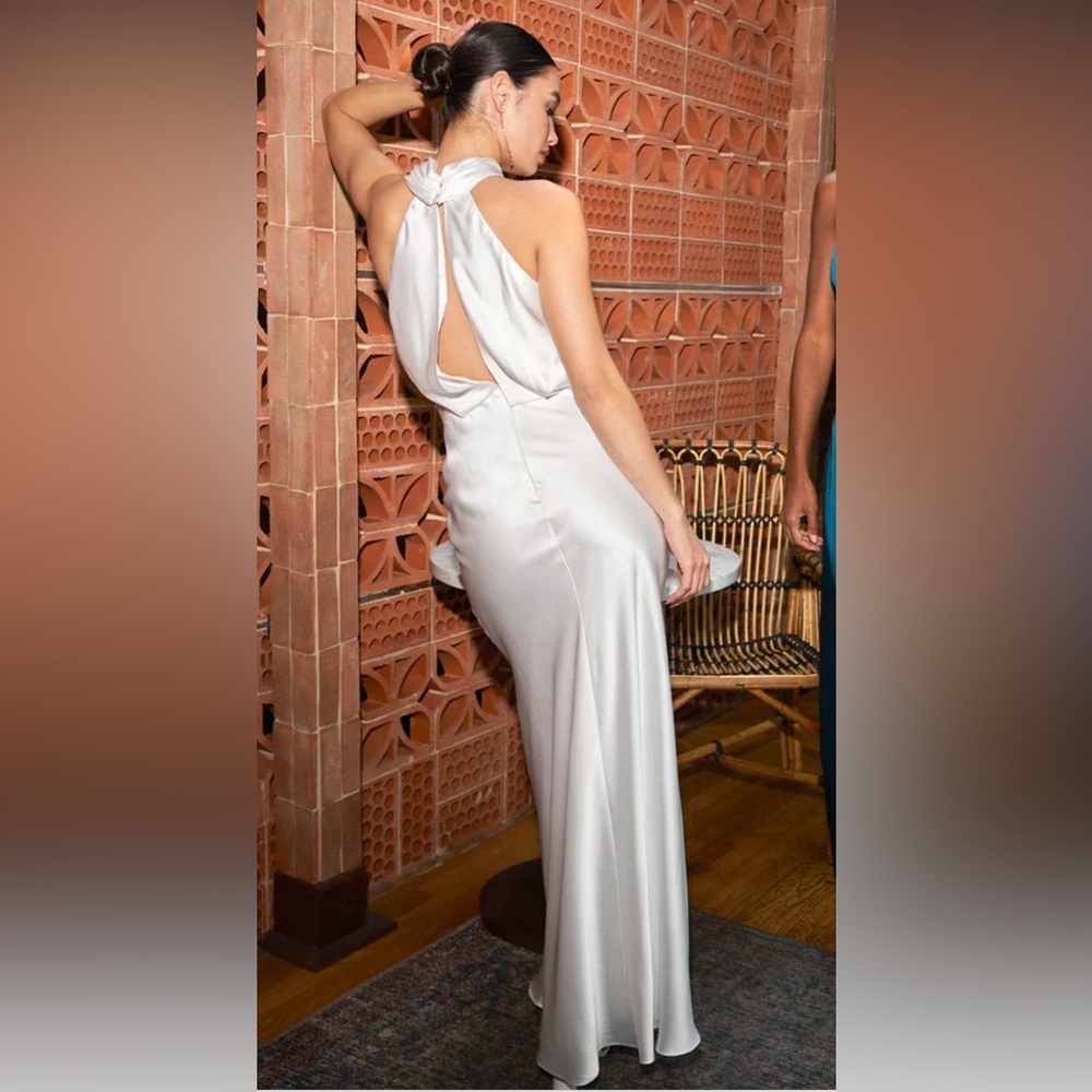 Brand new LuLu’s bridal gown 🤍✨👰🏻‍♀️✨🤍